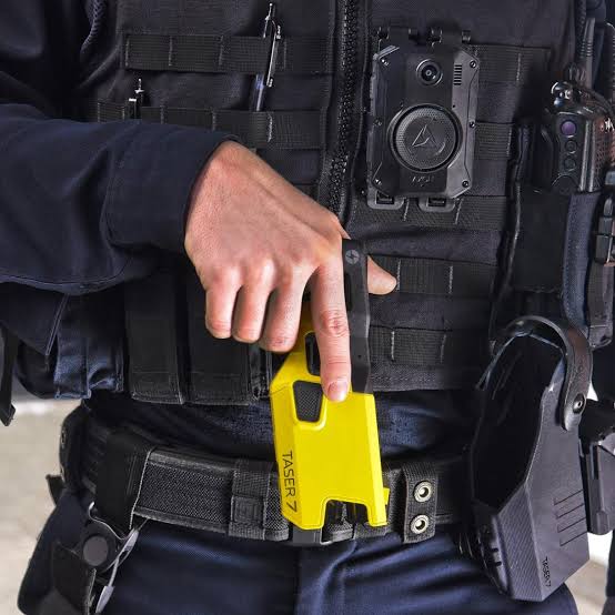 Taser 7